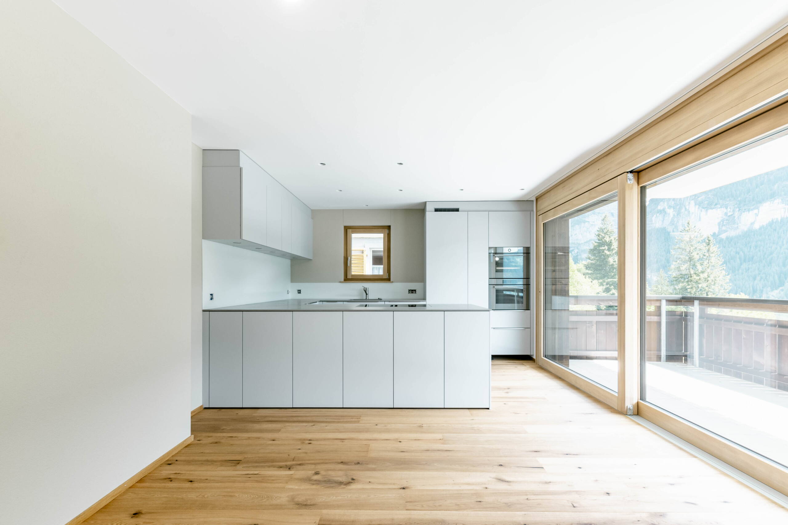 Küche einer Wohnung im Chalet GRINTIL